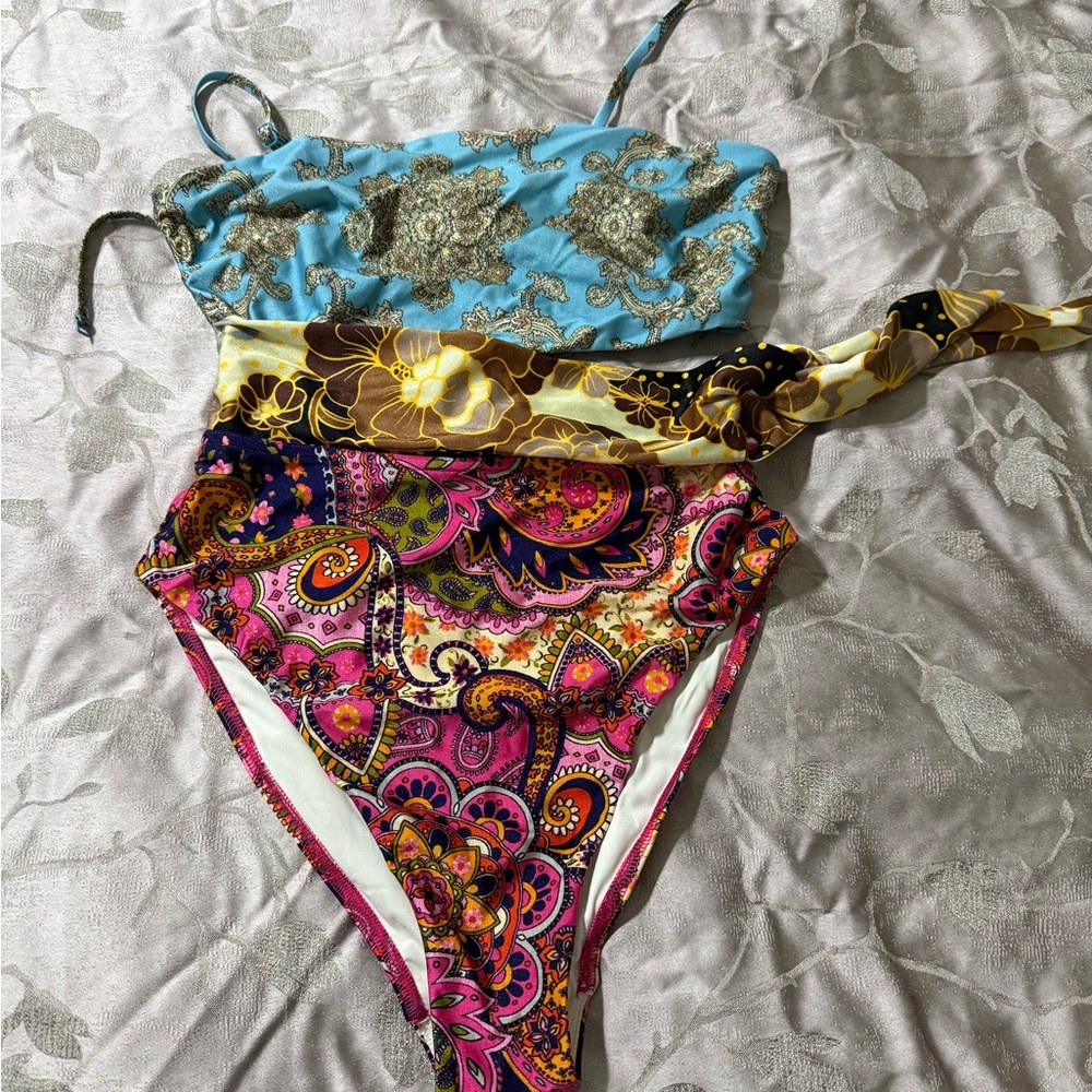 Authentic Zimmermann RARE! - Picture 2 of 9